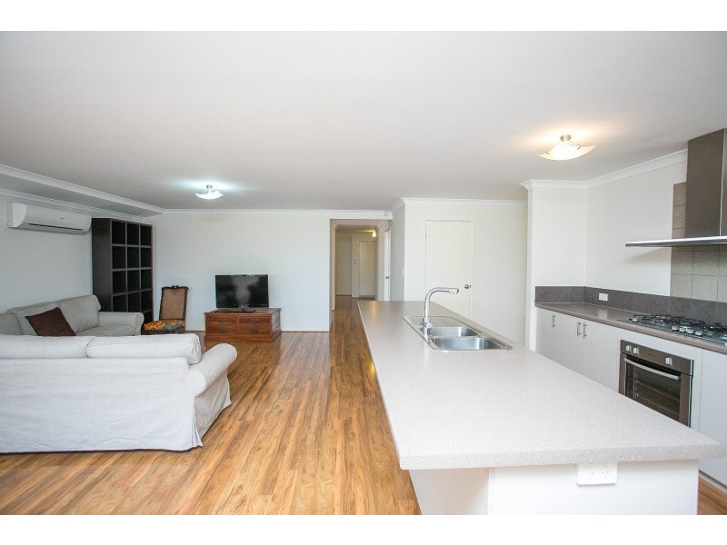 49 Teasel Way, Banksia Grove WA 6031