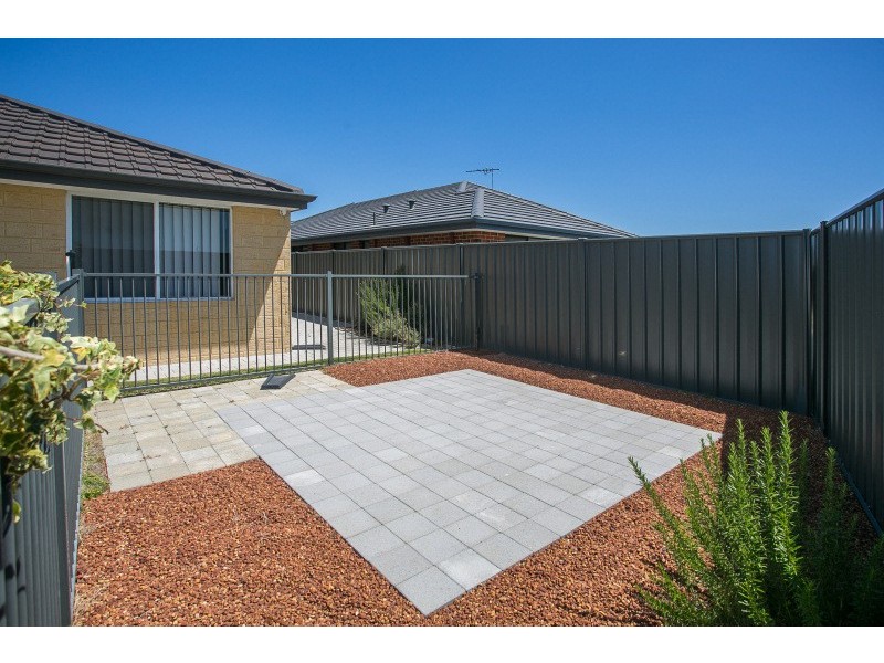 49 Teasel Way, Banksia Grove WA 6031