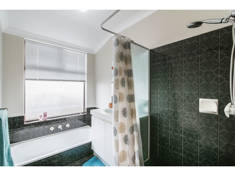 14 Scott Road, Wanneroo WA 6065