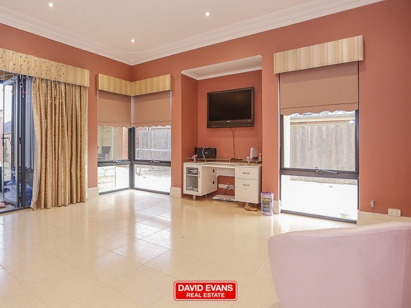 9 Royal James Court, Quinns Rocks WA 6030