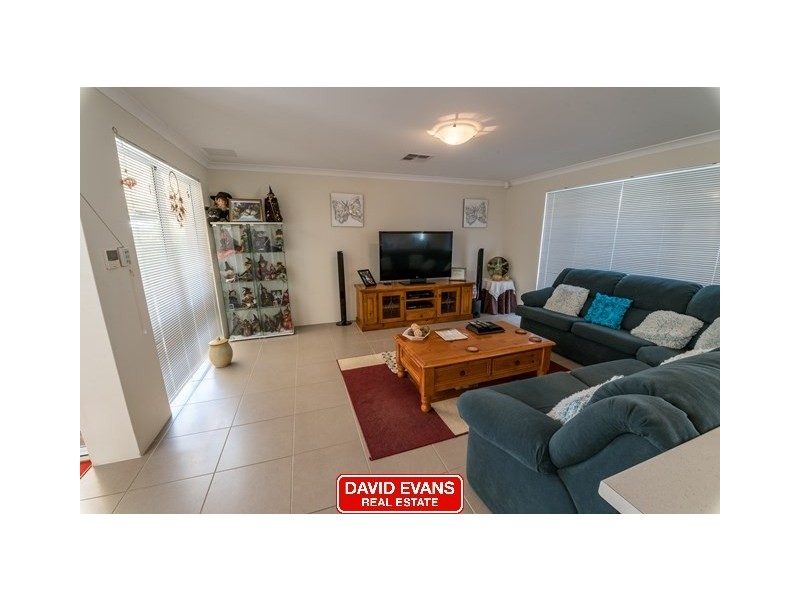 24 Spinifex Loop, Yanchep WA 6035