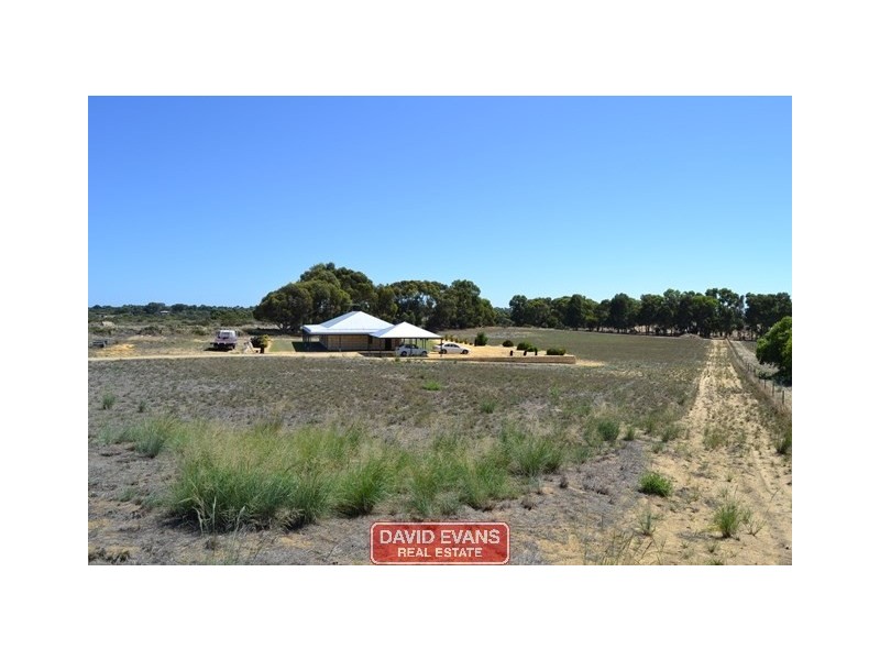 292 Sovereign Hill Drive, Gabbadah WA 6041