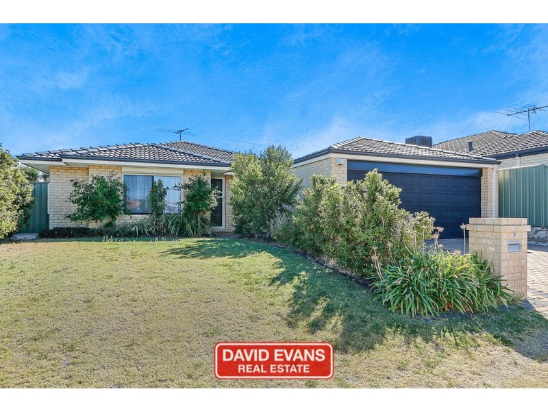 7 Nambucca Road, Merriwa WA 6030