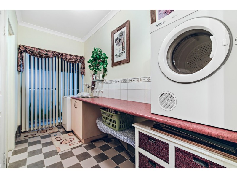 6 Batoni Way, Ashby WA 6065