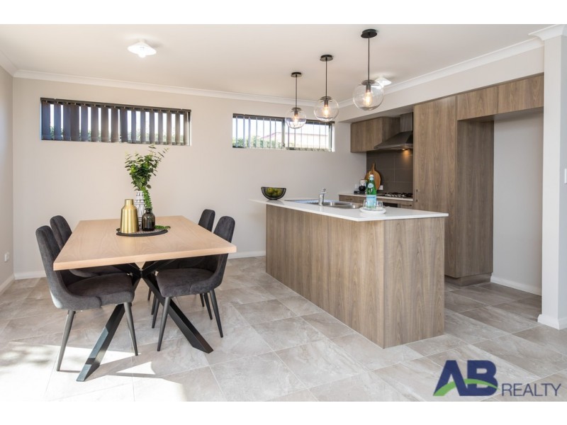 3/134 Vignerons Loop, Hocking WA 6065