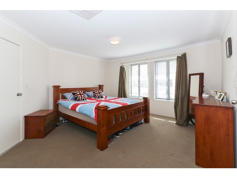 128 Liberty Drive, Clarkson WA 6030