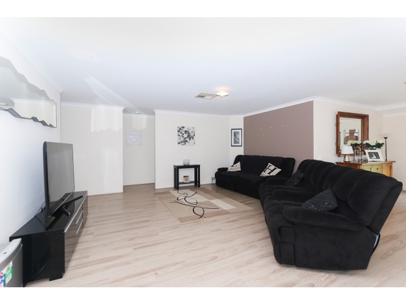 128 Liberty Drive, Clarkson WA 6030