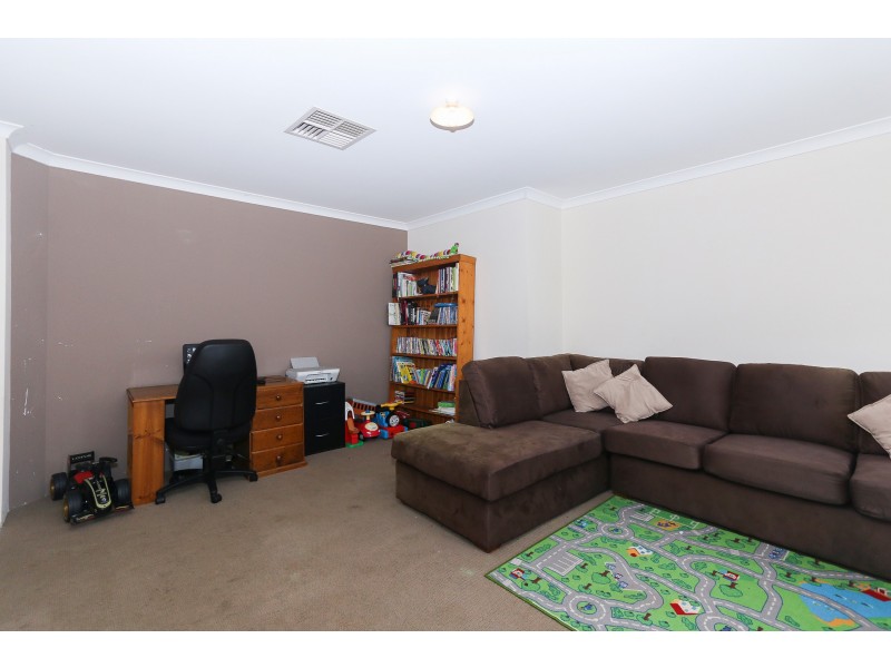 128 Liberty Drive, Clarkson WA 6030