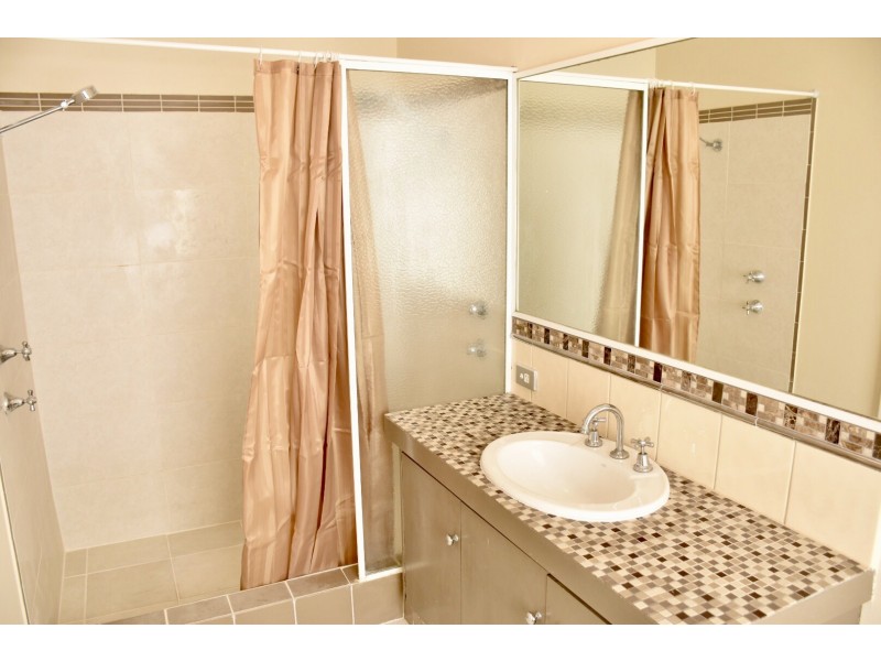 29 Waldburg Drive, Tapping WA 6065