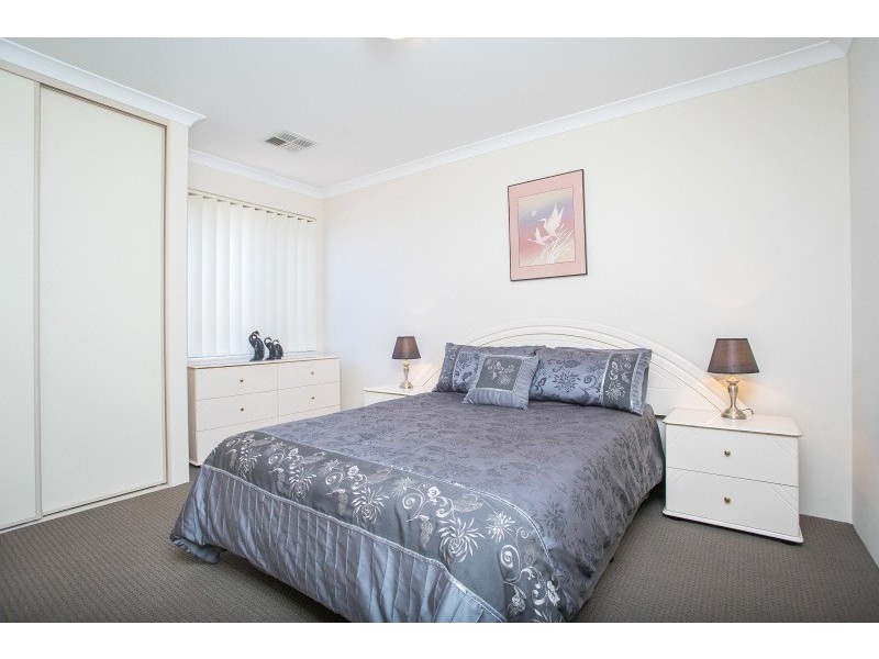 14 Salwood Loop, Banksia Grove WA 6031