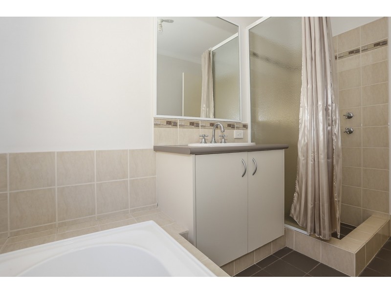 44 Lithgow Drive, Clarkson WA 6030