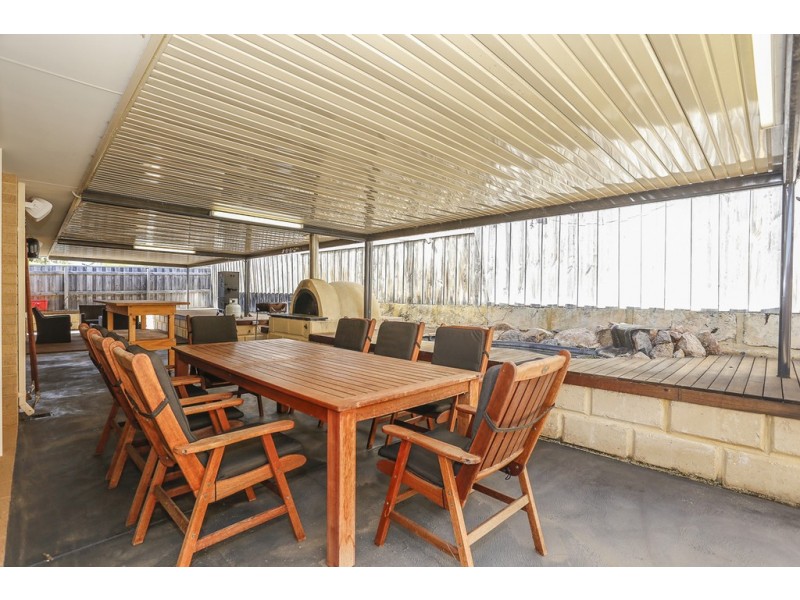 44 Lithgow Drive, Clarkson WA 6030