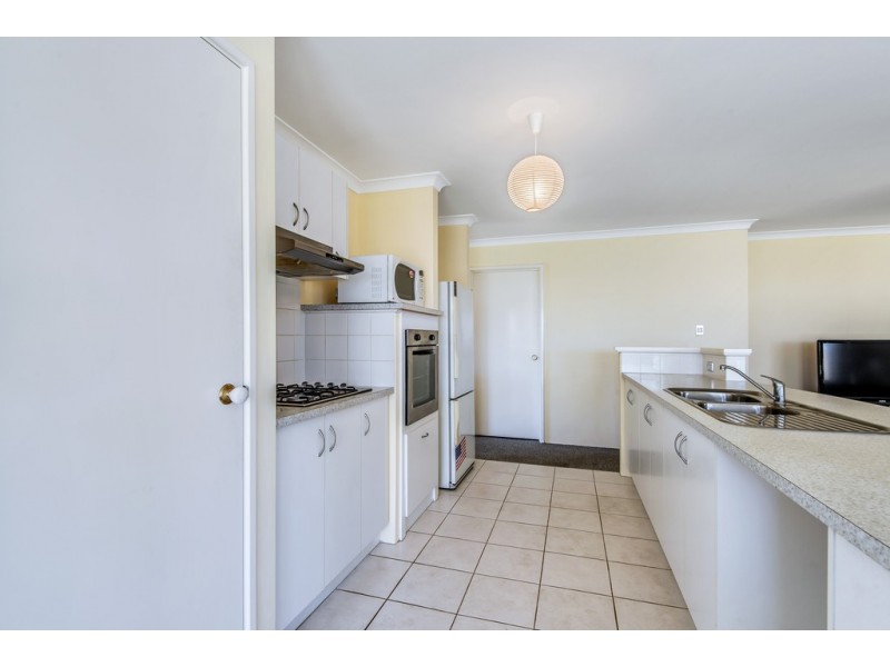 24 Terrigal Pass, Tapping WA 6065