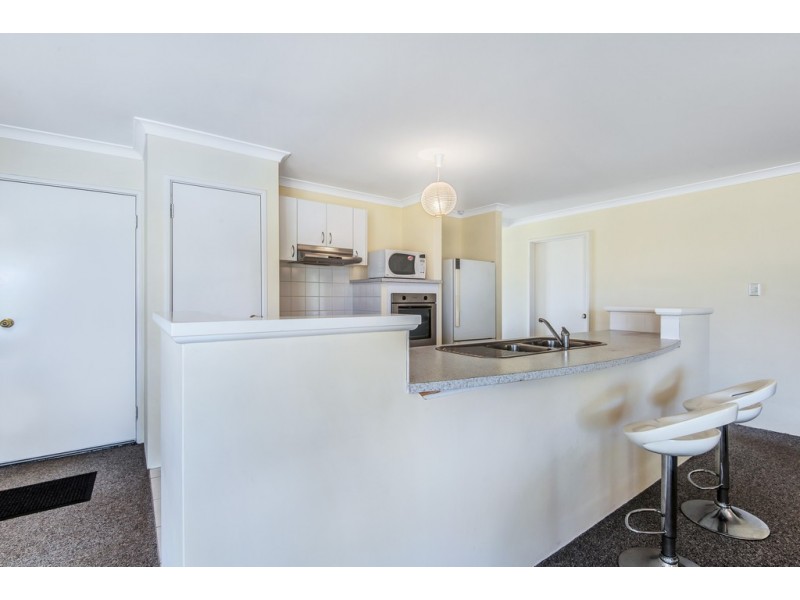 24 Terrigal Pass, Tapping WA 6065