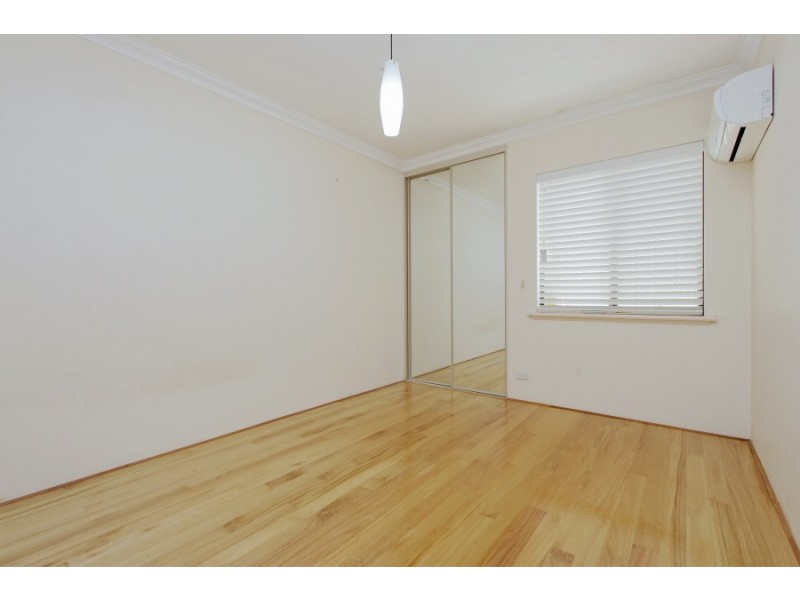 23 Mossfiel Retreat, Landsdale WA 6065