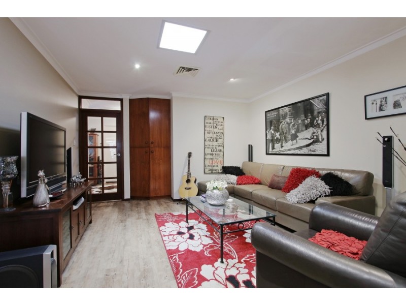 7 Harray Street, Hamersley WA 6022