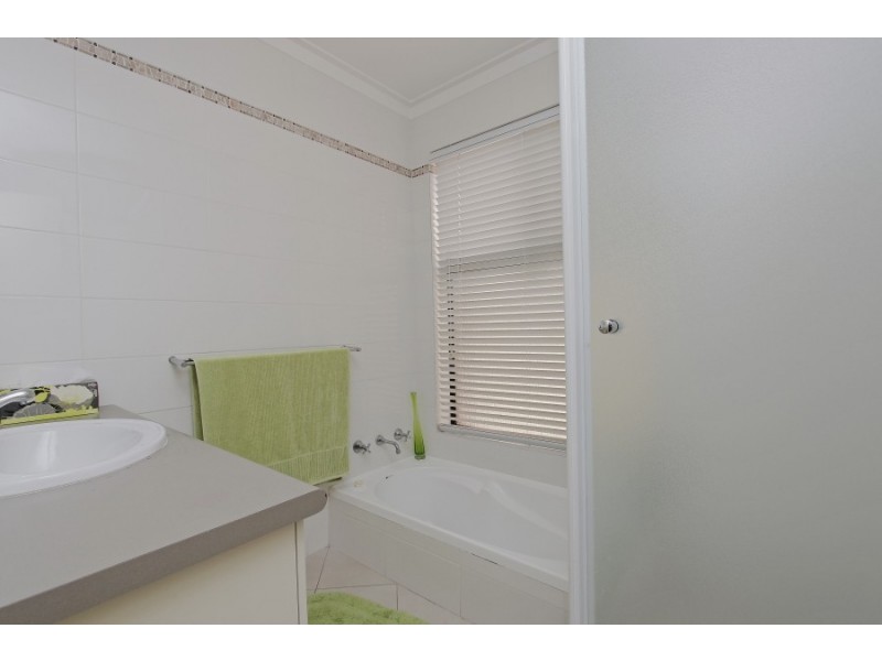 7 Harray Street, Hamersley WA 6022