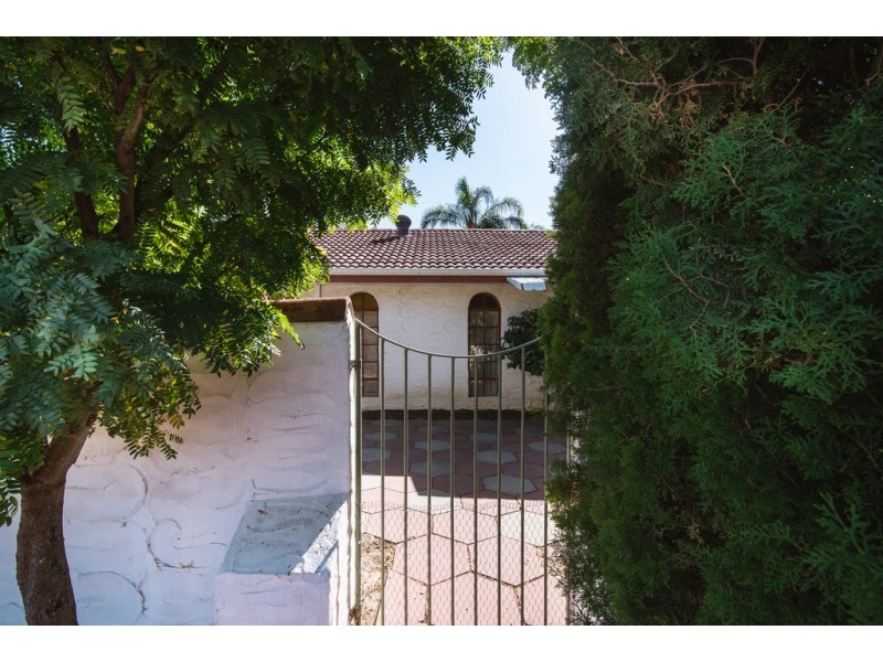 56 Maradu Crescent, Wanneroo WA 6065