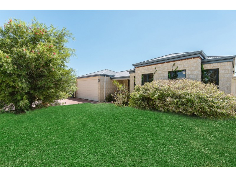 87 Clarkson Avenue, Tapping WA 6065