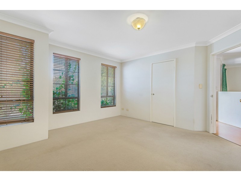 87 Clarkson Avenue, Tapping WA 6065