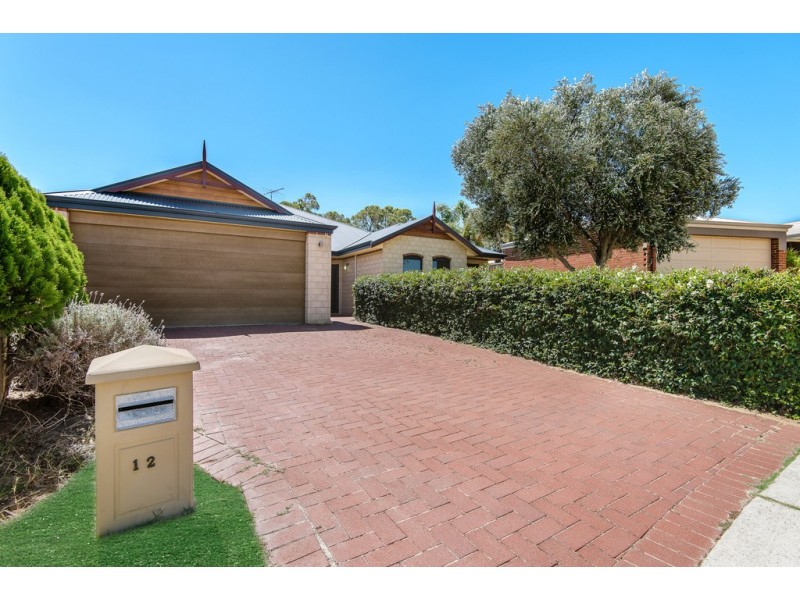 12 Carpenter Chase, Wanneroo WA 6065