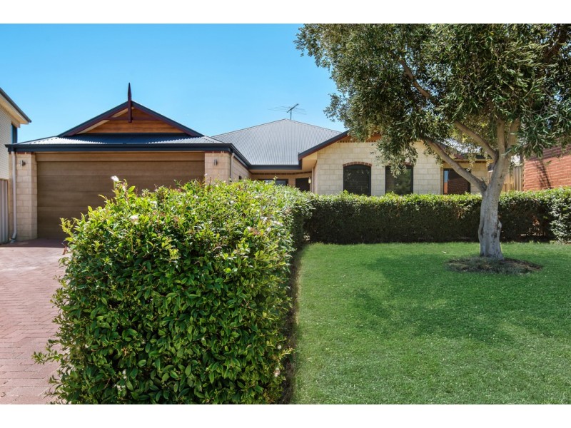 12 Carpenter Chase, Wanneroo WA 6065