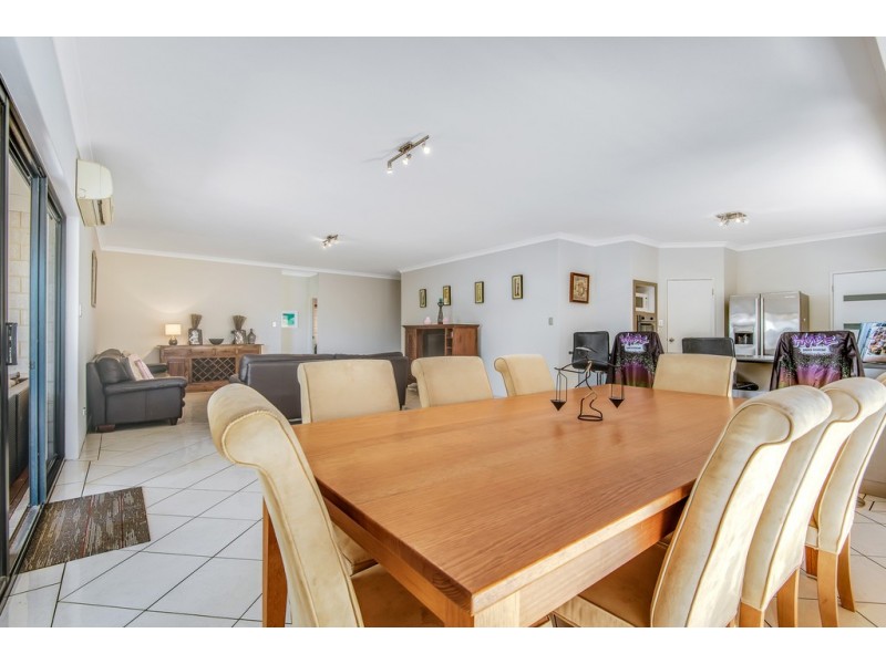 12 Carpenter Chase, Wanneroo WA 6065