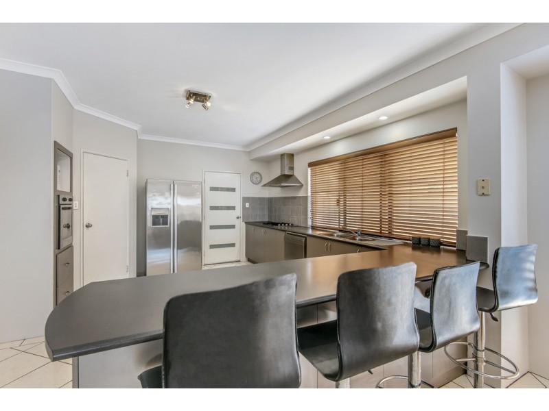 12 Carpenter Chase, Wanneroo WA 6065