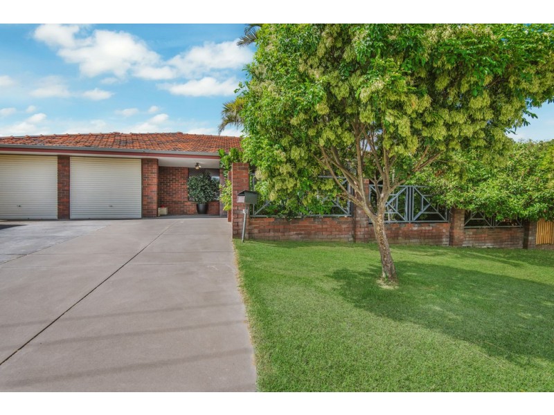 2 Malak Court, Wanneroo WA 6065