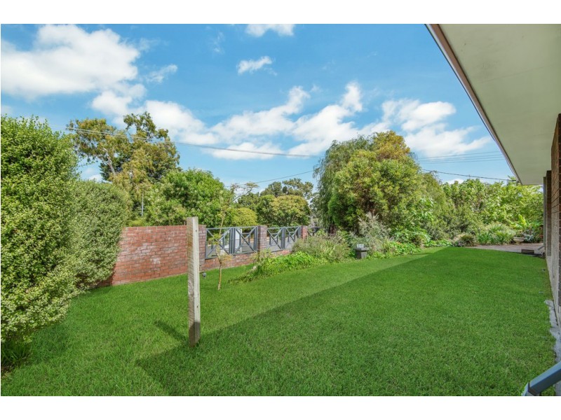 2 Malak Court, Wanneroo WA 6065