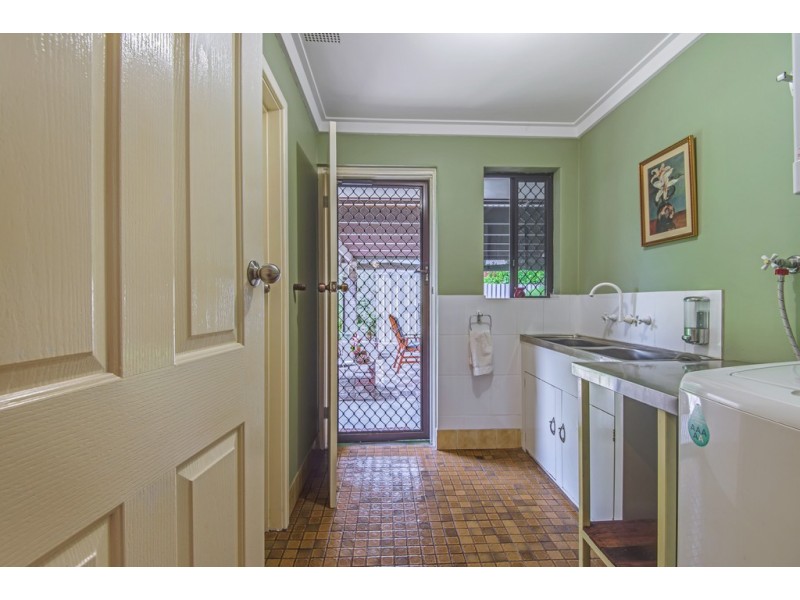 2 Malak Court, Wanneroo WA 6065