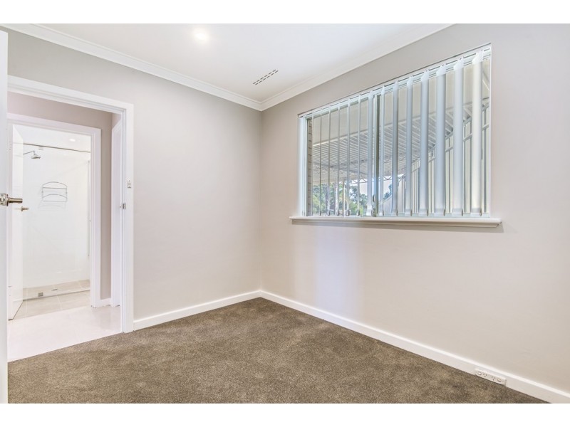 1a Joondalup Place, Wanneroo WA 6065
