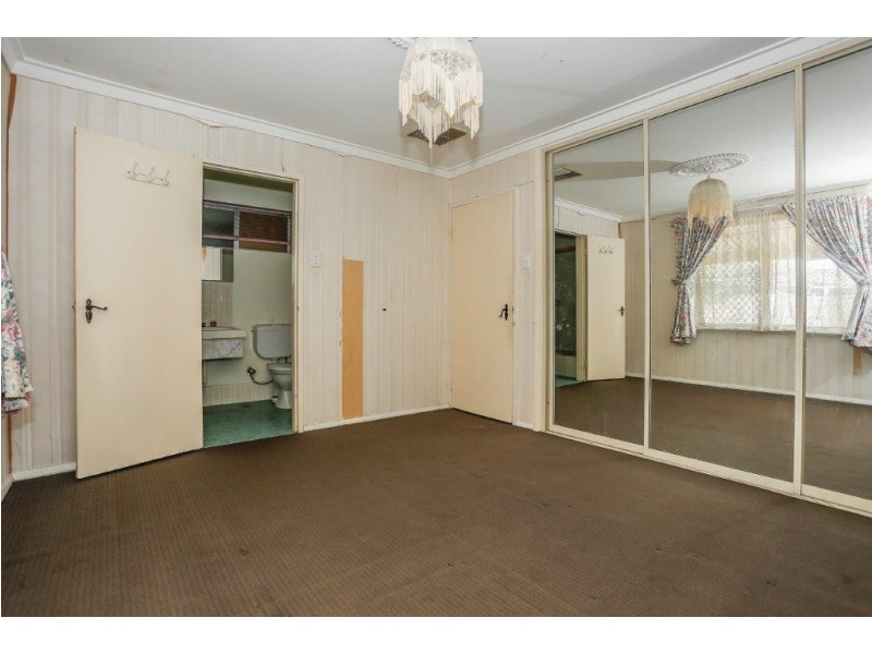 11 Crisafulli Avenue, Wanneroo WA 6065