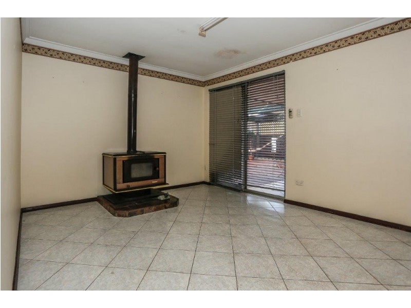 11 Crisafulli Avenue, Wanneroo WA 6065