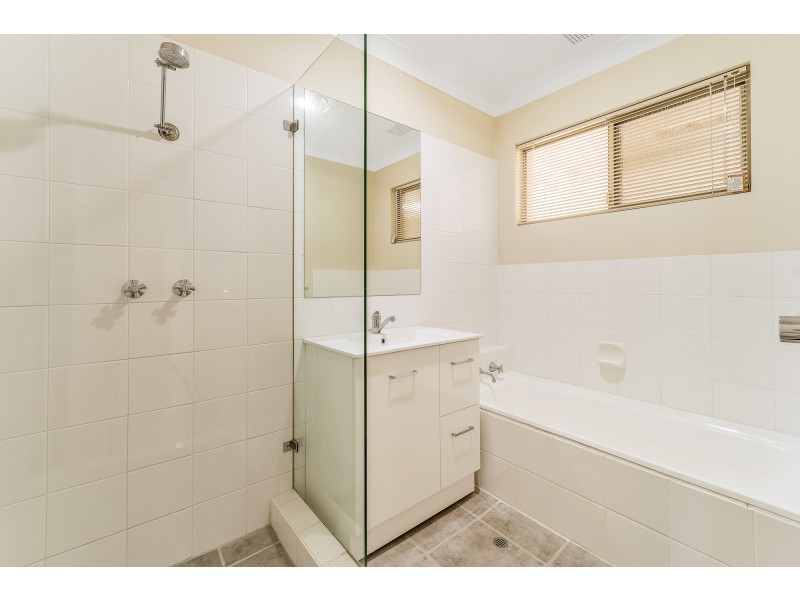 5 Jimbiri Way, Wanneroo WA 6065