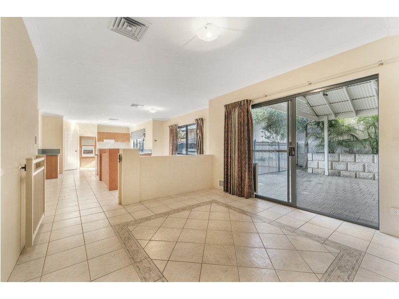 91 Manchester Drive, Hocking WA 6065