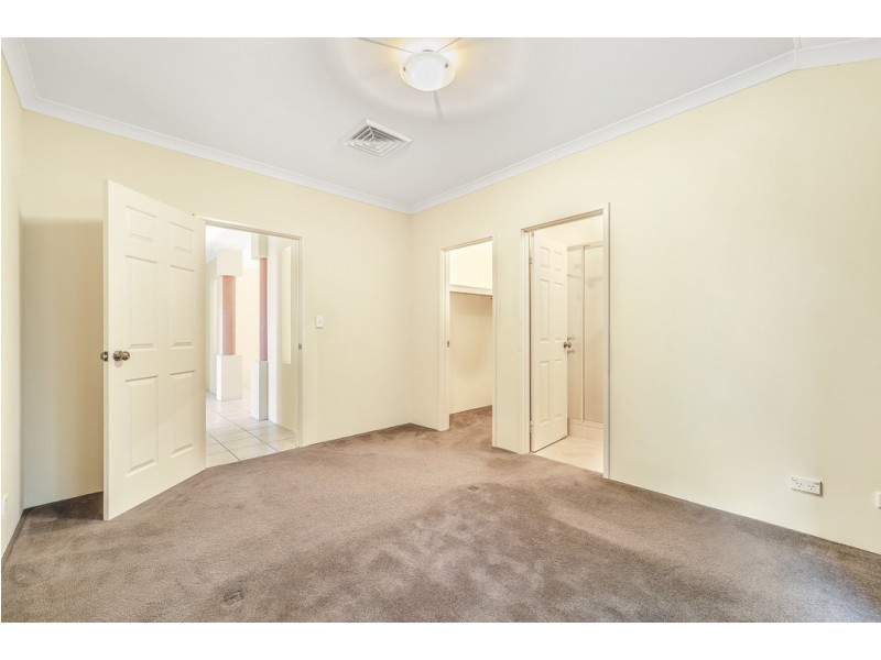 91 Manchester Drive, Hocking WA 6065