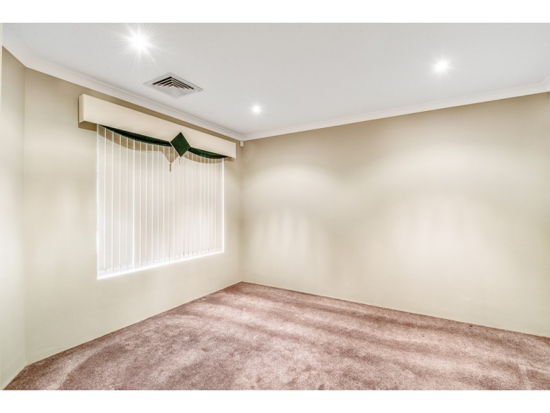 21 Egretta Road, Tapping WA 6065