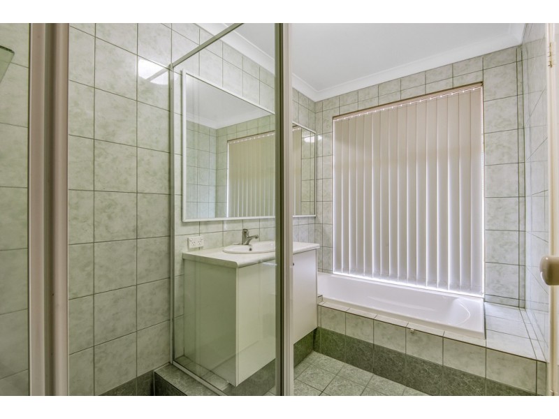 21 Egretta Road, Tapping WA 6065