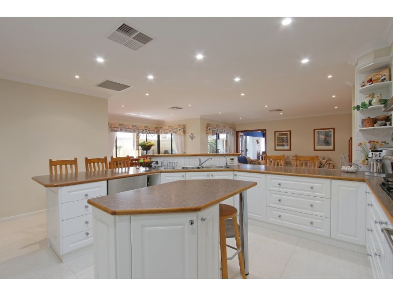 53 Millendon Street, Carramar WA 6031