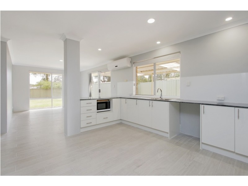 11 Eden Drive, Bullsbrook WA 6084