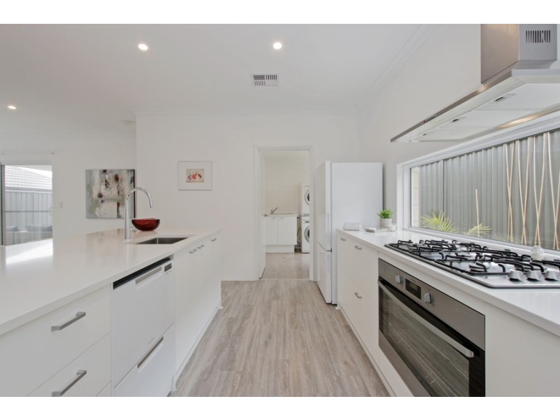 20 Antina Road, Banksia Grove WA 6031