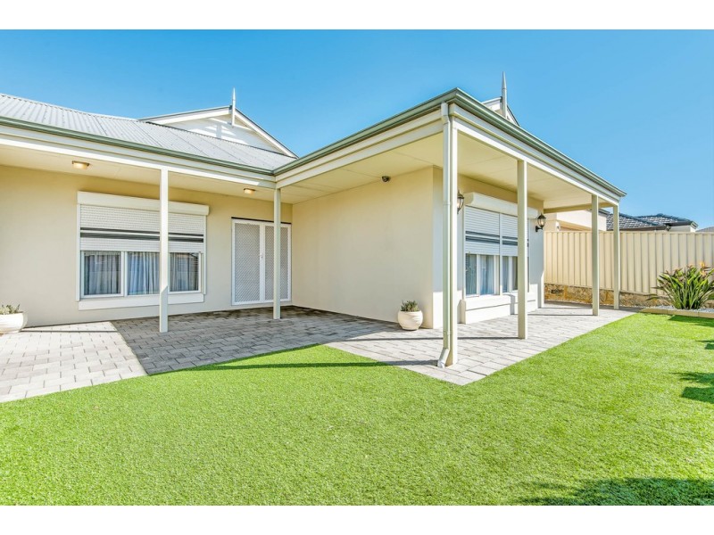3 Risana Close, Madeley WA 6065