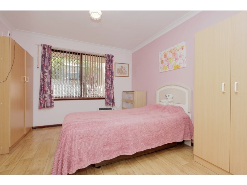 18 Munderee Place, Wanneroo WA 6065