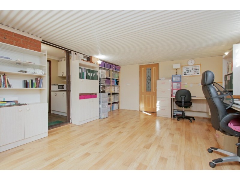 18 Munderee Place, Wanneroo WA 6065