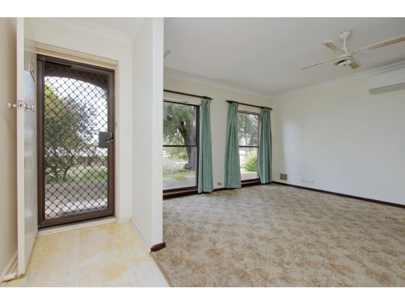 21 Topeka Place, Wanneroo WA 6065