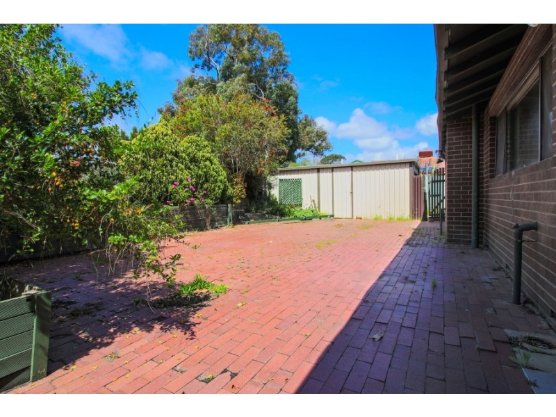 21 Topeka Place, Wanneroo WA 6065