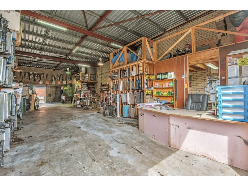 4/12 Prindiville Drive, Wangara WA 6065