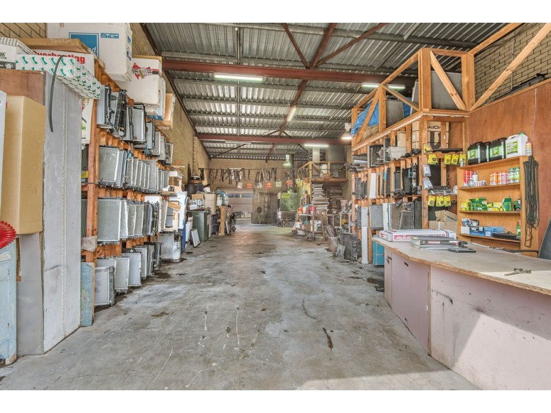 4/12 Prindiville Drive, Wangara WA 6065