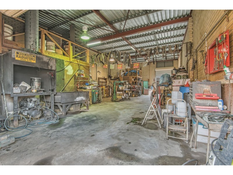 4/12 Prindiville Drive, Wangara WA 6065